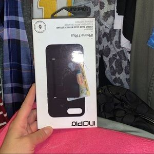 INCIPIO kick stand wallet case iPhone 7 w glass protector